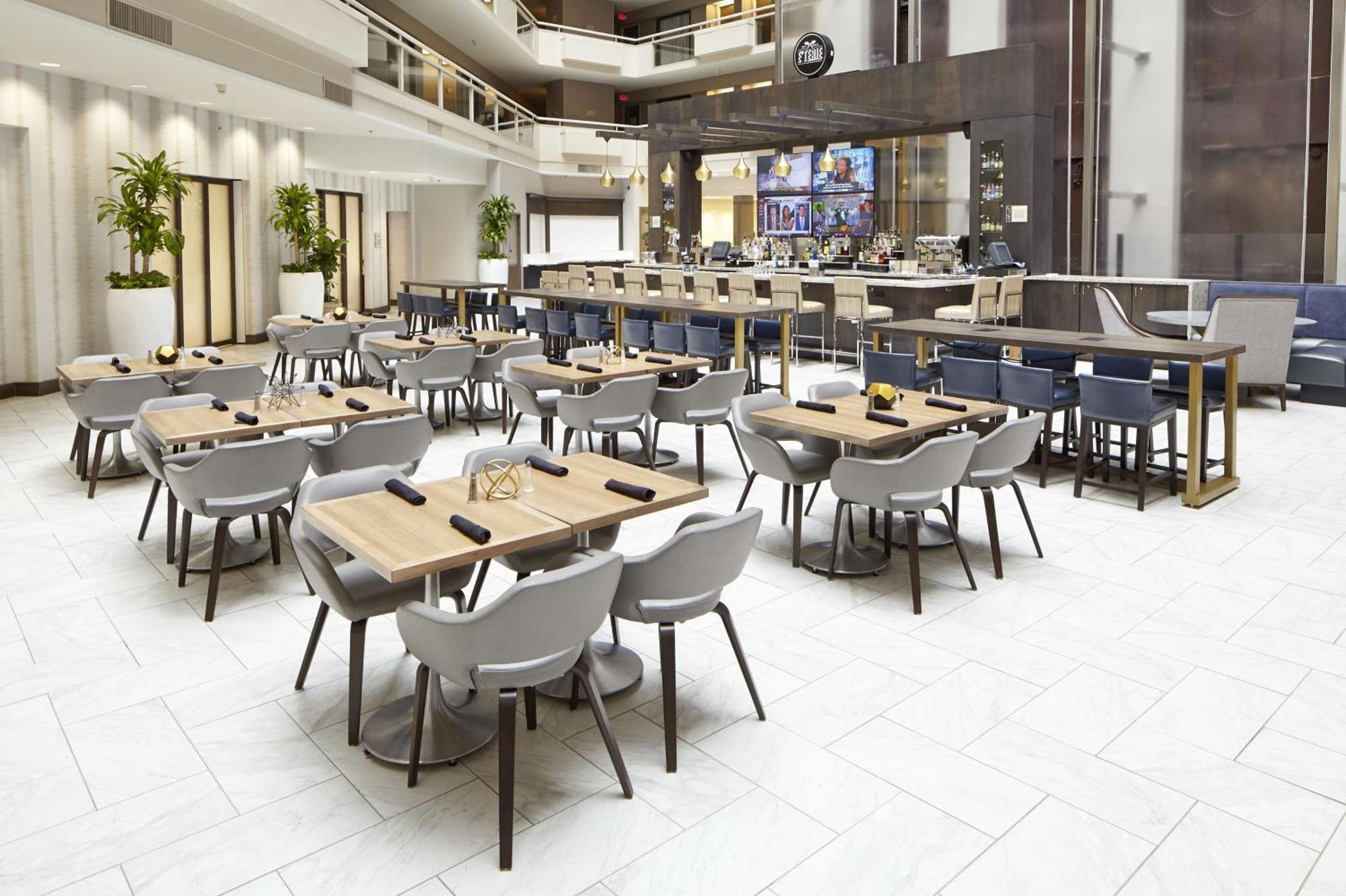 Embassy Suites By Hilton Atlanta Galleria Smyrna Luaran gambar